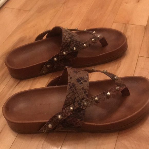 Leather sandals-cognac snakeskin print with studs. Hardly worn. Size 40 - Picture 2 of 5